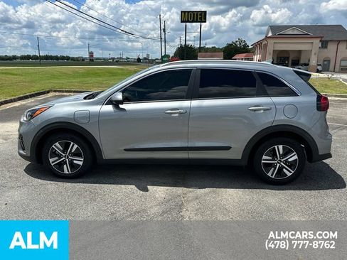 Used 2022 Kia Niro LXS FWD image 9
