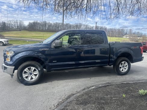Used 2015 Ford F150 XLT image 7