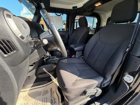 Used 2017 Jeep Wrangler Sport w/ Quick Order Package 24S AWD/4WD image 14