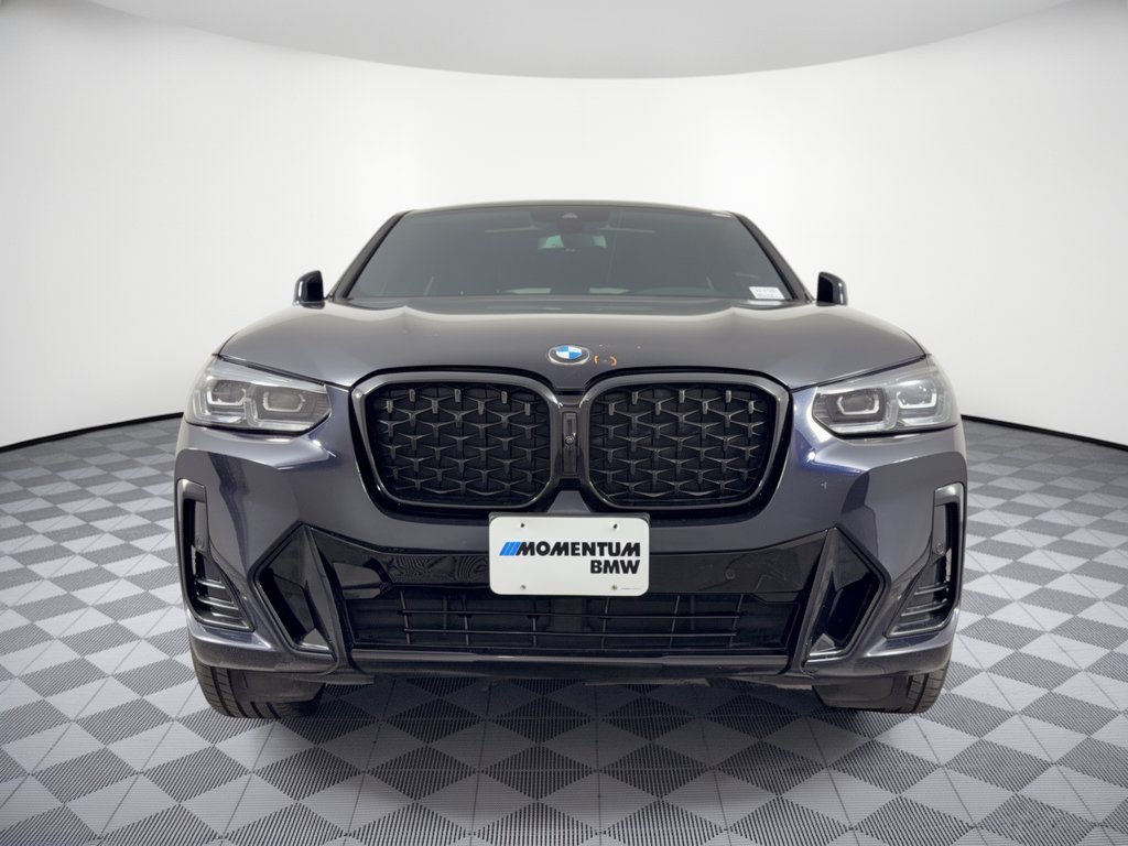 Used 2024 BMW X4 xDrive30i w/ M Sport Package AWD/4WD image 6