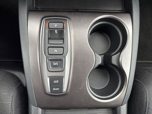 Used 2022 Honda Pilot Sport image 25