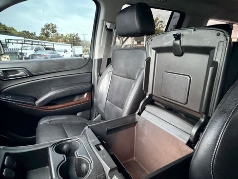 Used 2019 GMC Yukon XL SLT w/ Premium Edition RWD image 23