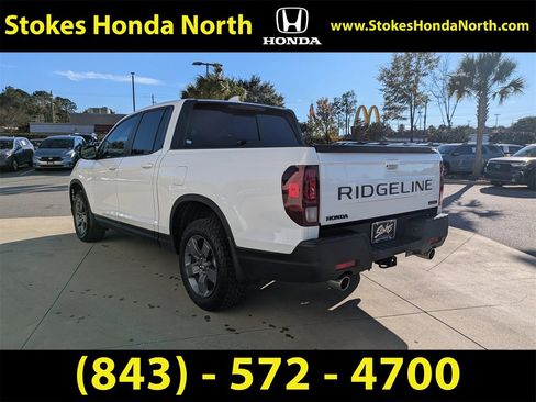 Certified 2025 Honda Ridgeline TrailSport image 6
