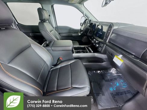 New 2026 Ford F250 Lariat w/ Black Appearance Package image 30