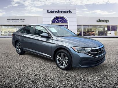 Used 2024 Volkswagen Jetta SE