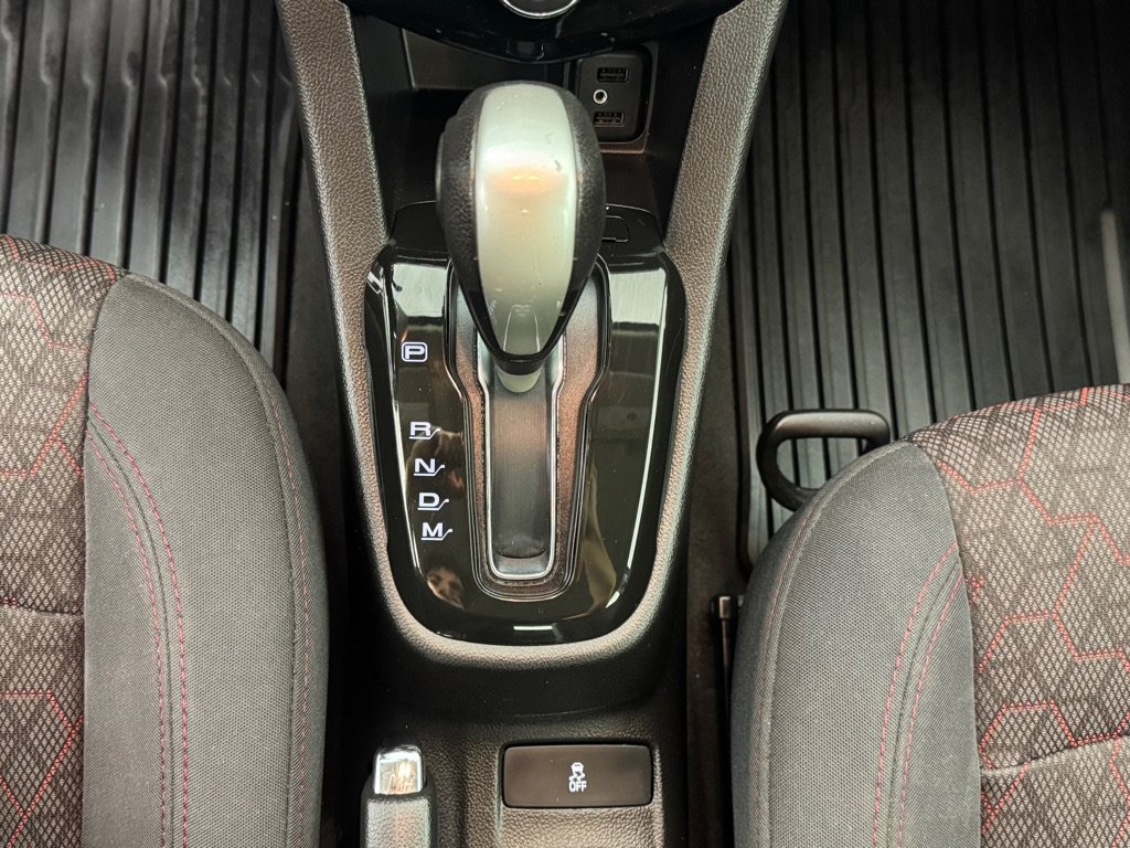 Used 2019 Chevrolet Sonic LT w/ Convenience Package FWD image 17