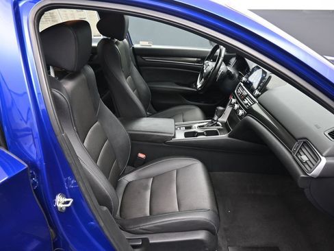 Used 2020 Honda Accord Sport image 24
