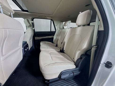 Used 2023 Ford Expedition Max Platinum image 23