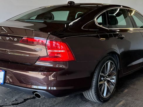 Used 2018 Volvo S90 T5 Momentum w/ Convenience Package AWD/4WD image 12