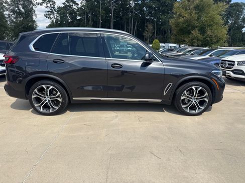Used 2021 BMW X5 sDrive40i w/ Convenience Package RWD image 3