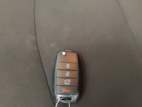 Used 2019 Kia Soul FWD image 32