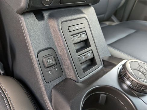 New 2026 Ford Bronco Outer Banks AWD/4WD image 24