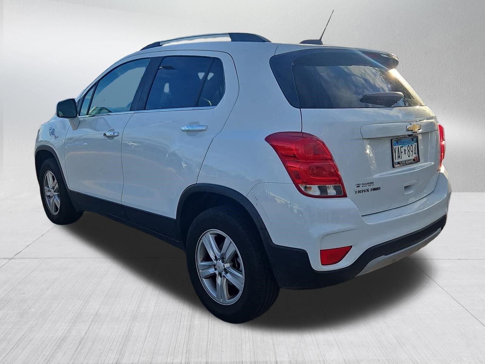 Used 2019 Chevrolet Trax LT w/ LT Convenience Package AWD/4WD image 4