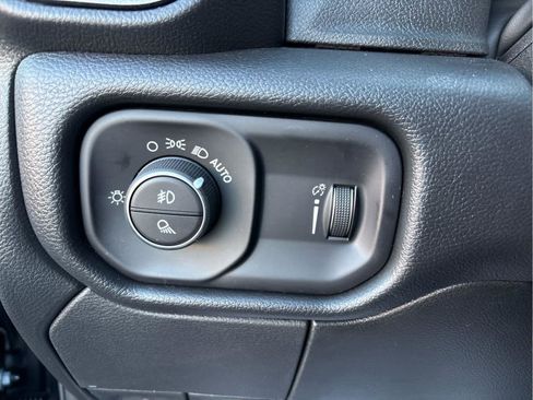 New 2026 RAM 3500 Tradesman AWD/4WD image 15