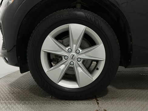 Used 2022 Volvo XC60 B5 Momentum AWD/4WD image 38