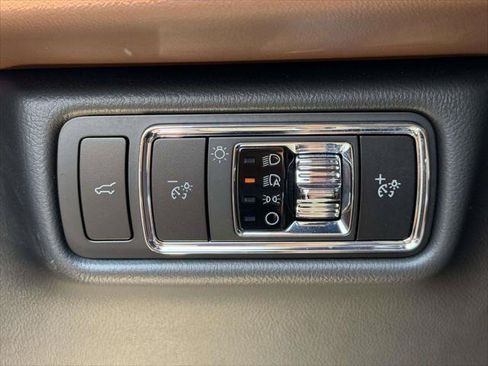 Used 2024 Lincoln Aviator Reserve w/ Elements Package Plus AWD/4WD image 21
