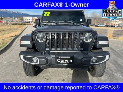 Used 2022 Jeep Gladiator Sport AWD/4WD image 2