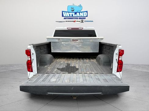 Used 2023 Chevrolet Silverado 1500 LT w/ Protection Package image 5