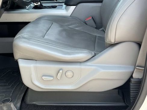 Used 2016 Ford F150 Lariat w/ Equipment Group 501A Mid AWD/4WD image 27