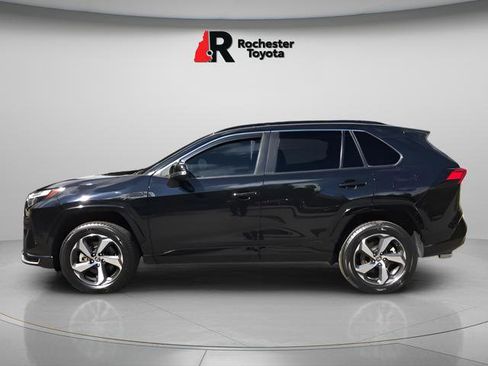 Certified 2023 Toyota RAV4 SE AWD/4WD image 4