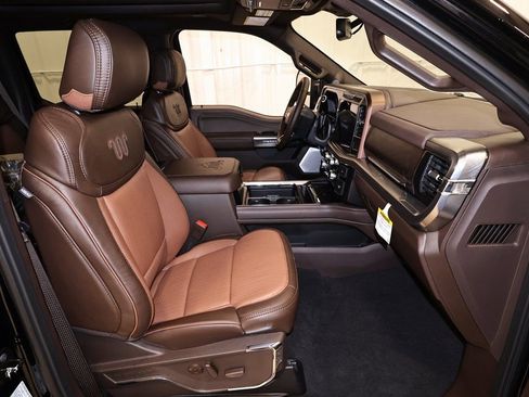 New 2026 Ford F350 King Ranch w/ Chrome Package image 17