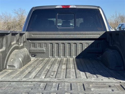 Used 2015 Ford F150 Lariat image 32