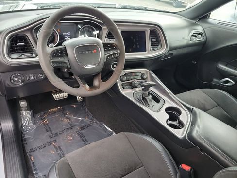 Certified 2022 Dodge Challenger R/T Scat Pack w/ 1320 Plus Group image 4