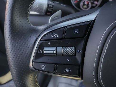 Used 2025 Genesis G70 3.3T Advanced w/ Sport Prestige Package image 25