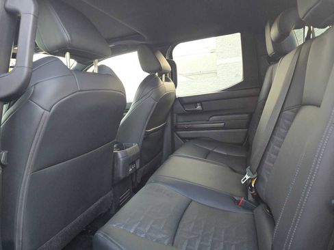 Used 2024 Toyota Tacoma TRD Sport image 16