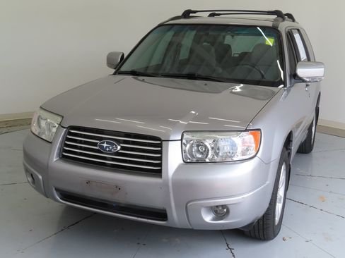 Used 2008 Subaru Forester 2.5X AWD/4WD image 8