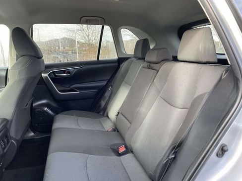 Used 2024 Toyota RAV4 XLE image 16