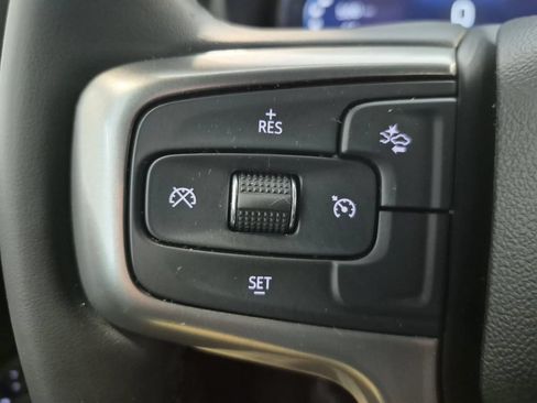 Used 2024 Chevrolet Tahoe Z71 AWD/4WD image 34