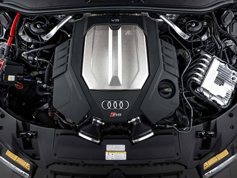 New 2026 Audi RS 6 performance image 24