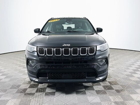 Certified 2024 Jeep Compass Latitude image 4