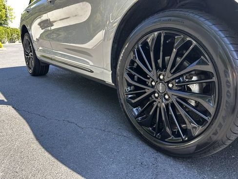 Certified 2024 Lincoln Corsair AWD w/ Equipment Group 101A image 11
