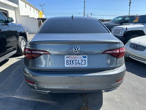 Used 2019 Volkswagen Jetta R-Line w/ R-Line Cold Weather Package FWD image 26