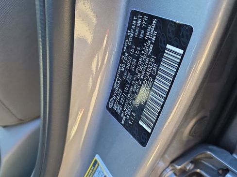 Certified 2023 Hyundai Elantra SE image 46