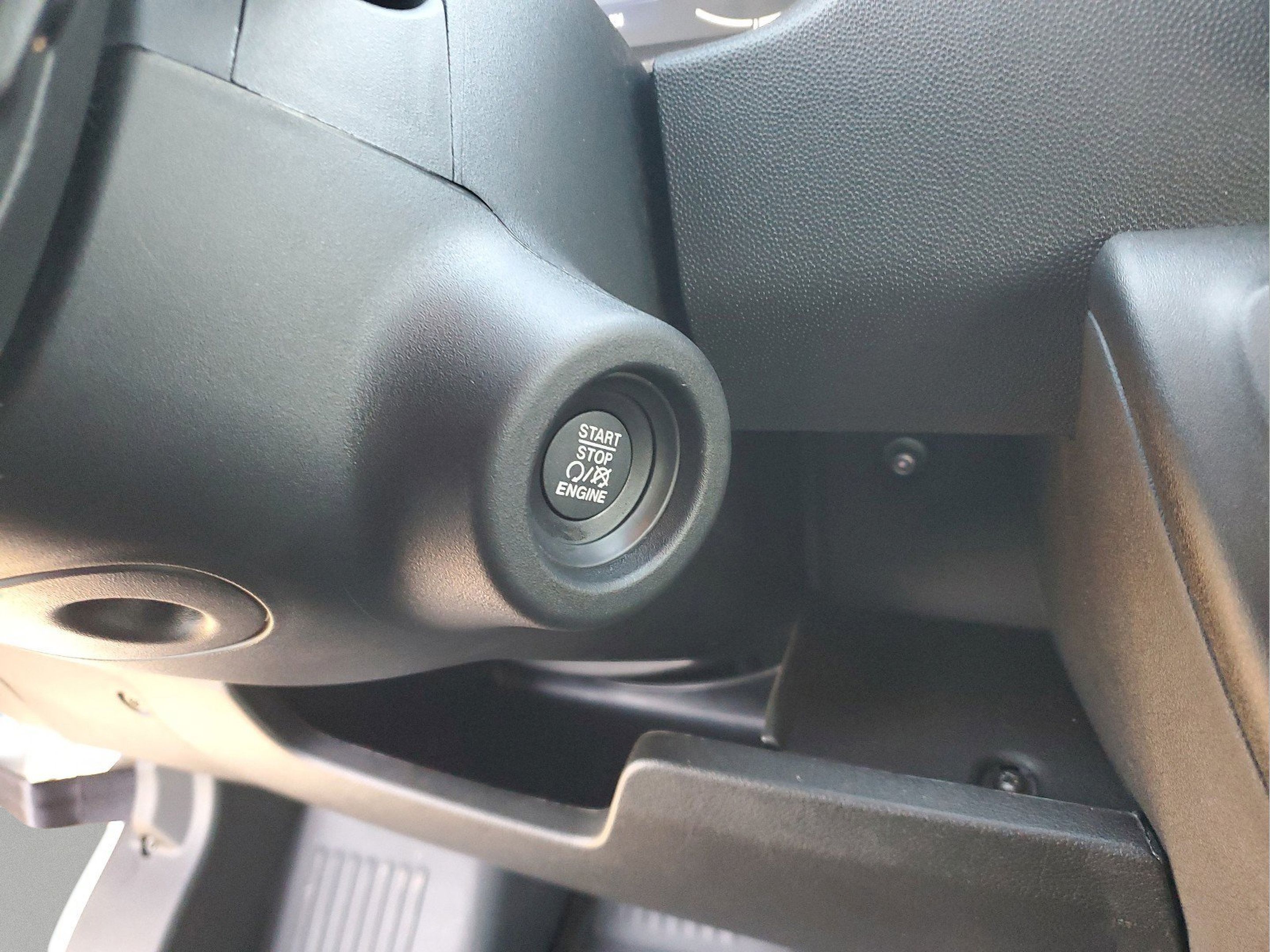 New 2025 RAM ProMaster 3500 FWD image 9