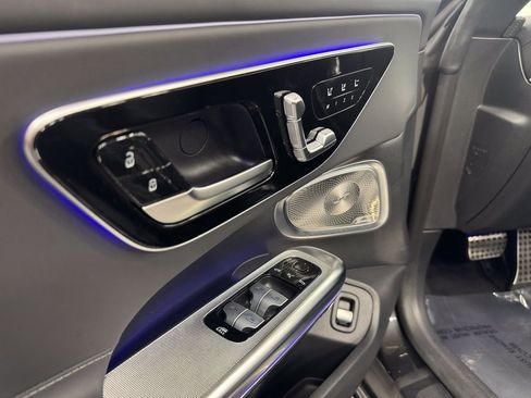 Certified 2024 Mercedes-Benz CLE 300 4MATIC Cabriolet w/ Driver Assistance Package image 7