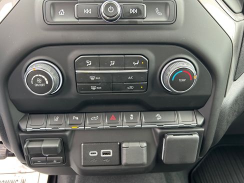 Used 2026 Chevrolet Silverado 2500 Custom w/ Custom Value Package image 24