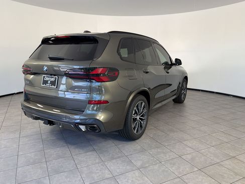 New 2026 BMW X5 xDrive40i w/ M Sport Package AWD/4WD image 8