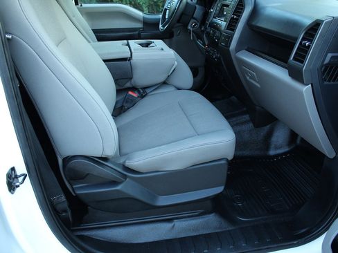 Used 2022 Ford F250 XL w/ Power Equipment Group image 22