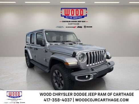 Used 2018 Jeep Wrangler Unlimited Sahara AWD/4WD image 1