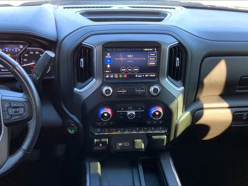 Used 2021 GMC Sierra 2500 Denali w/ Denali Ultimate Package image 6