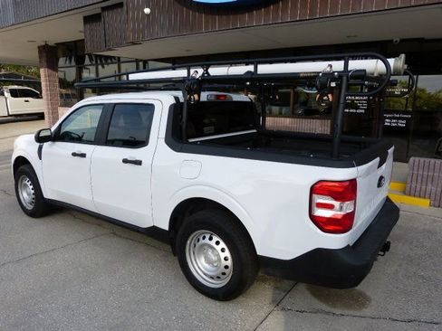 Used 2025 Ford Maverick XLT w/ Equipment Group 302A image 3