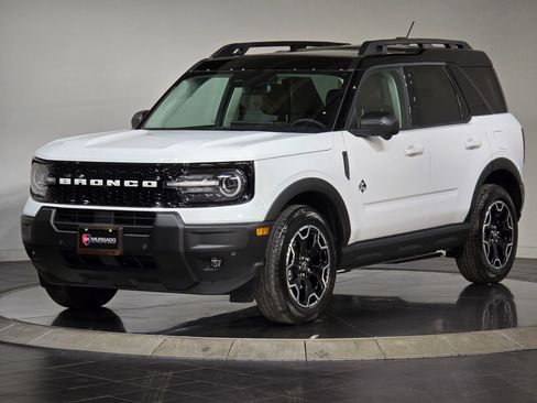 New 2025 Ford Bronco Sport Outer Banks w/ Outer Banks Tech Package+ AWD/4WD image 6
