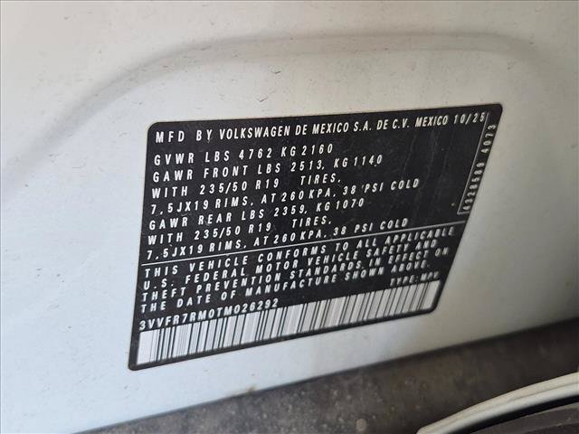 Used 2026 Volkswagen Tiguan SE FWD image 14