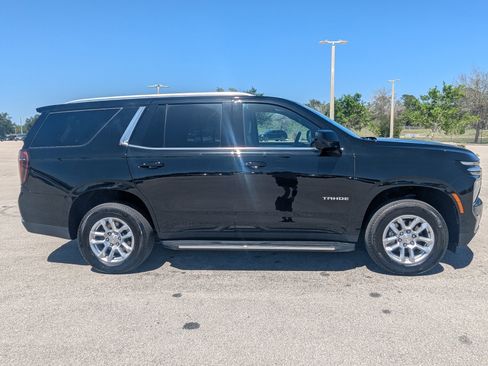 Used 2025 Chevrolet Tahoe LT image 4