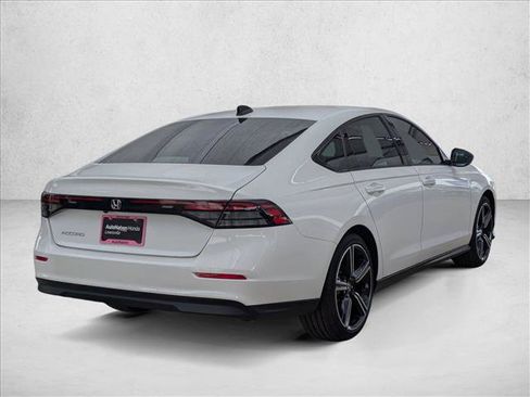 New 2026 Honda Accord SE image 2