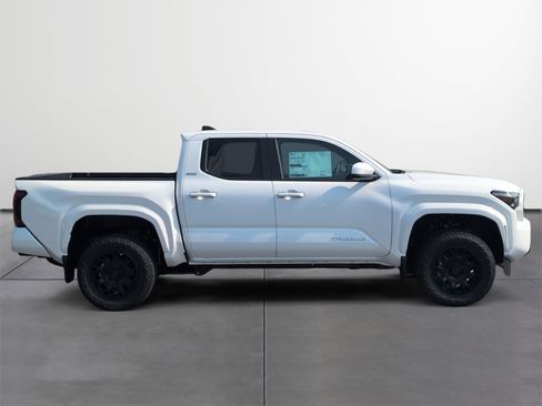 New 2026 Toyota Tacoma SR5 AWD/4WD image 6